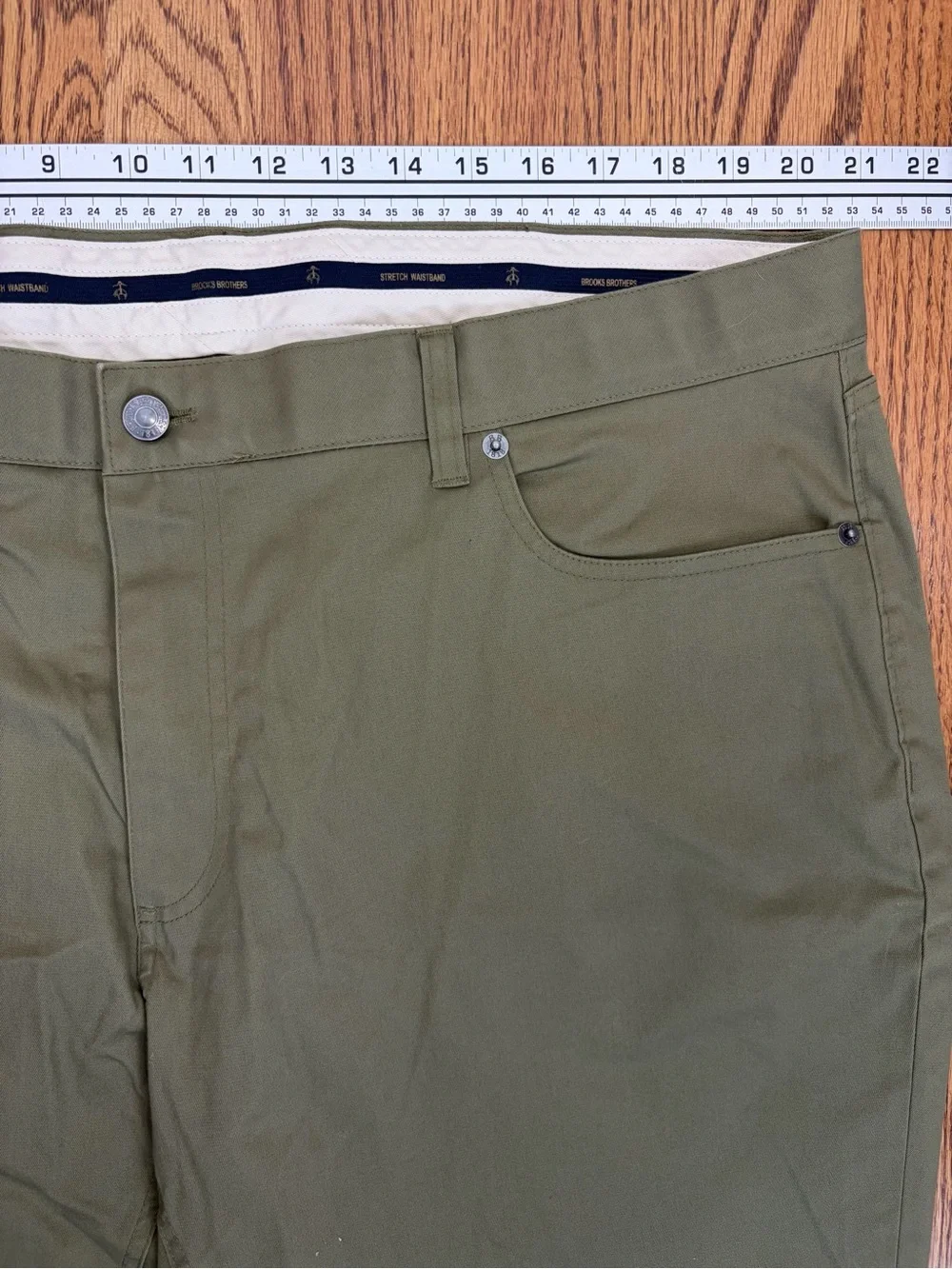 Brooks Brothers Olive Green Advantage Stretch Chinos (42/32)